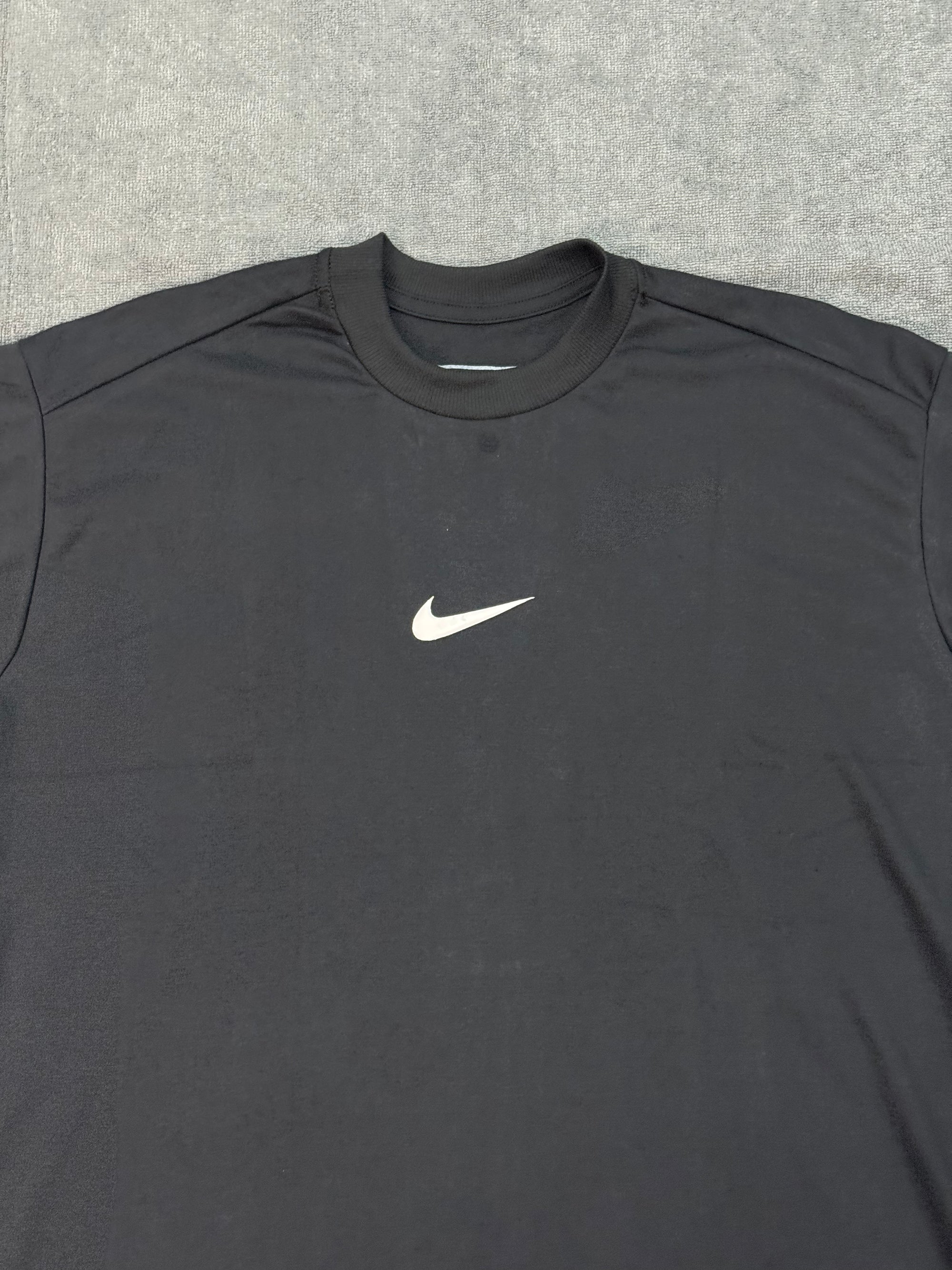 CAMISETA OVERSIZED NK BALACLAVA - PRETA