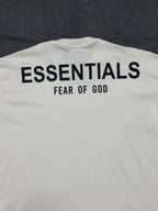 CAMISETA OVERSIZED ESSENTIALS - BRANCA