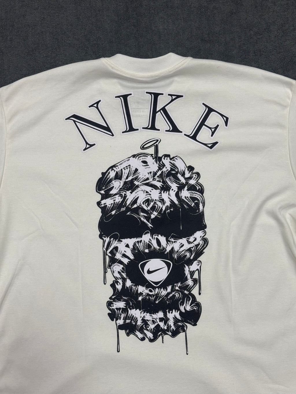 CAMISETA OVERSIZED NK BALACLAVA - BRANCA