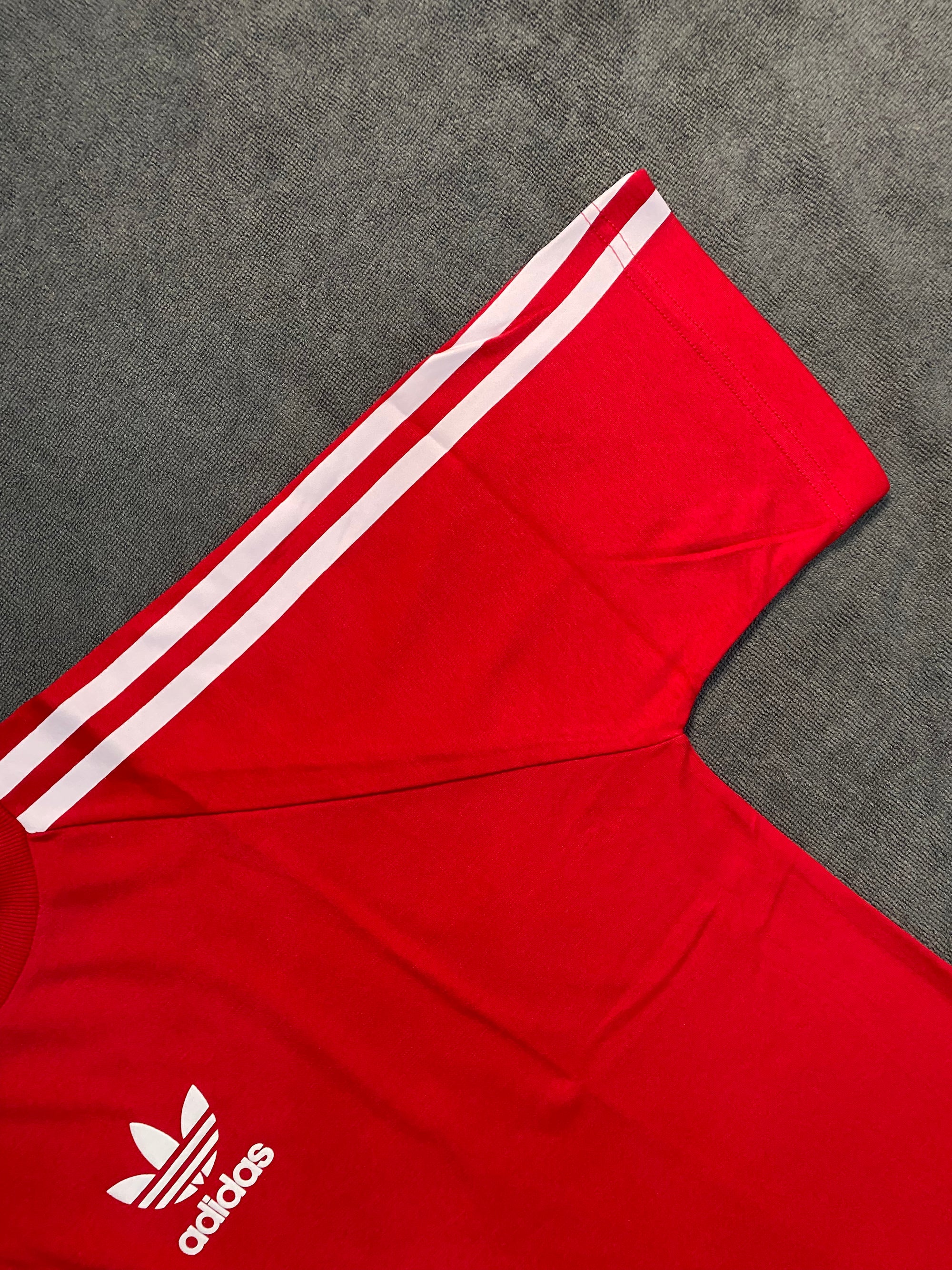CAMISETA ADD OVERSIZED LOGO - VERMELHA