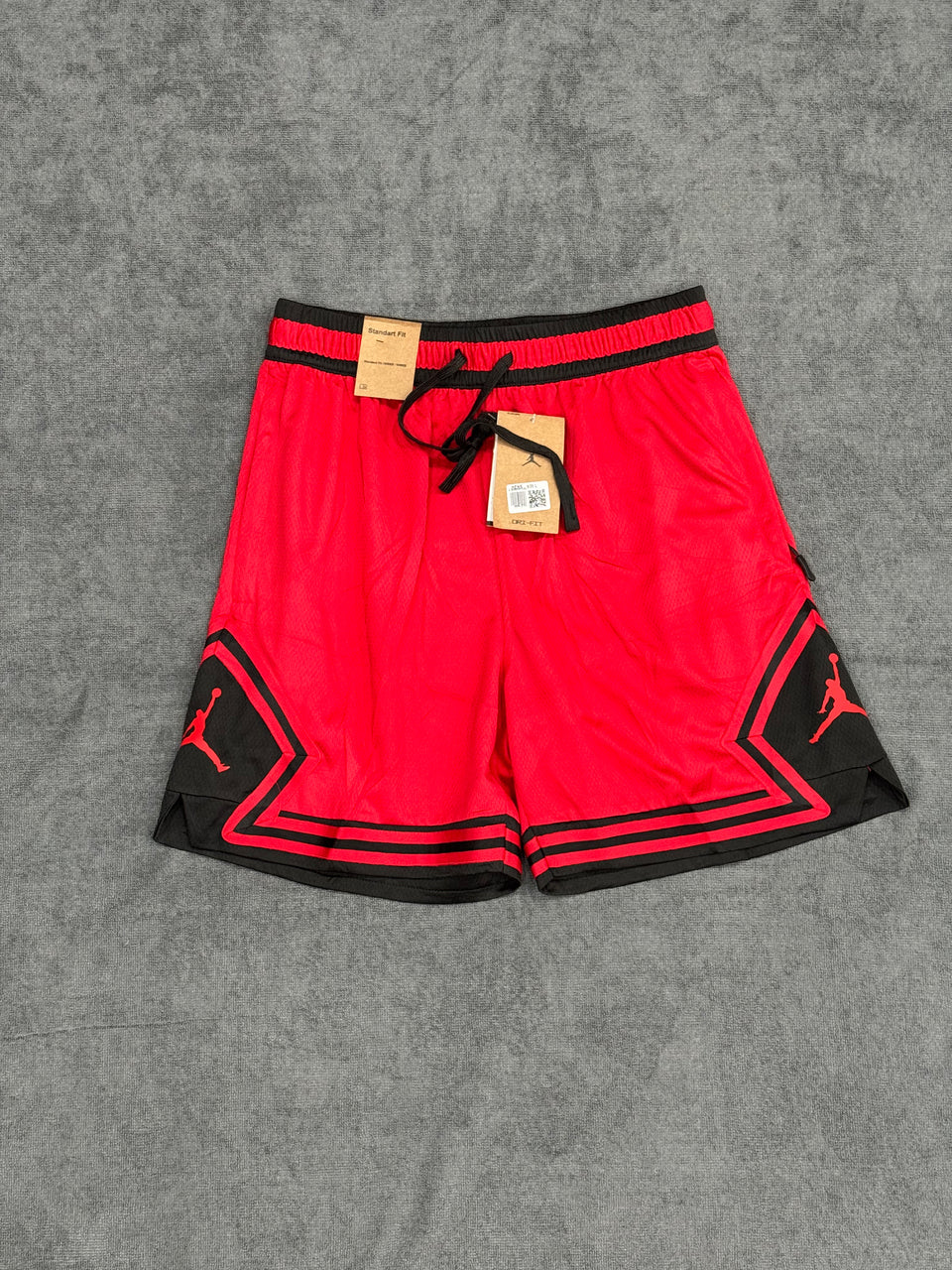 BERMUDA DRI FIT JORDAN - VERMELHO