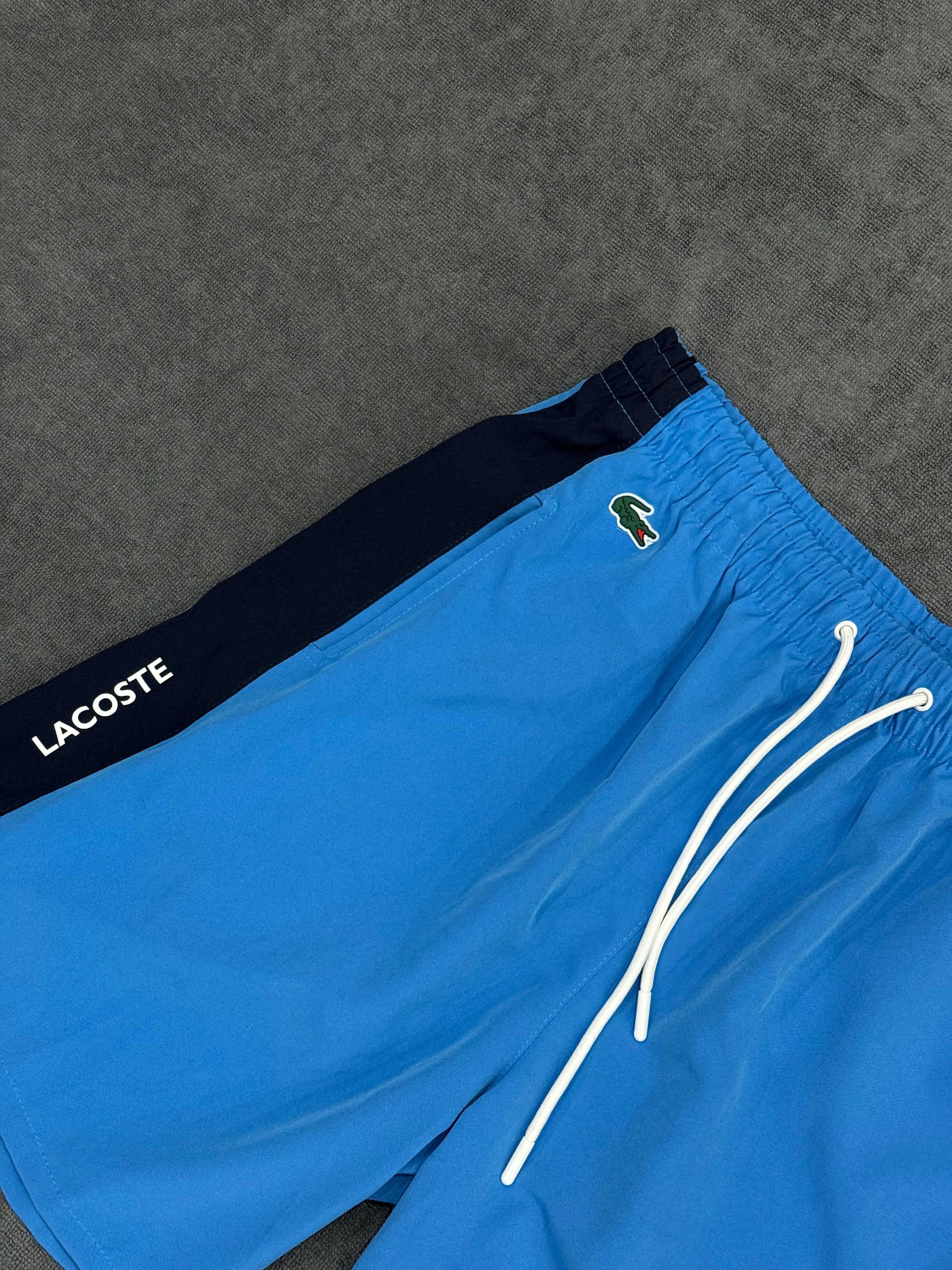 BERMUDA TACTEL LSCT - AZUL CLARO