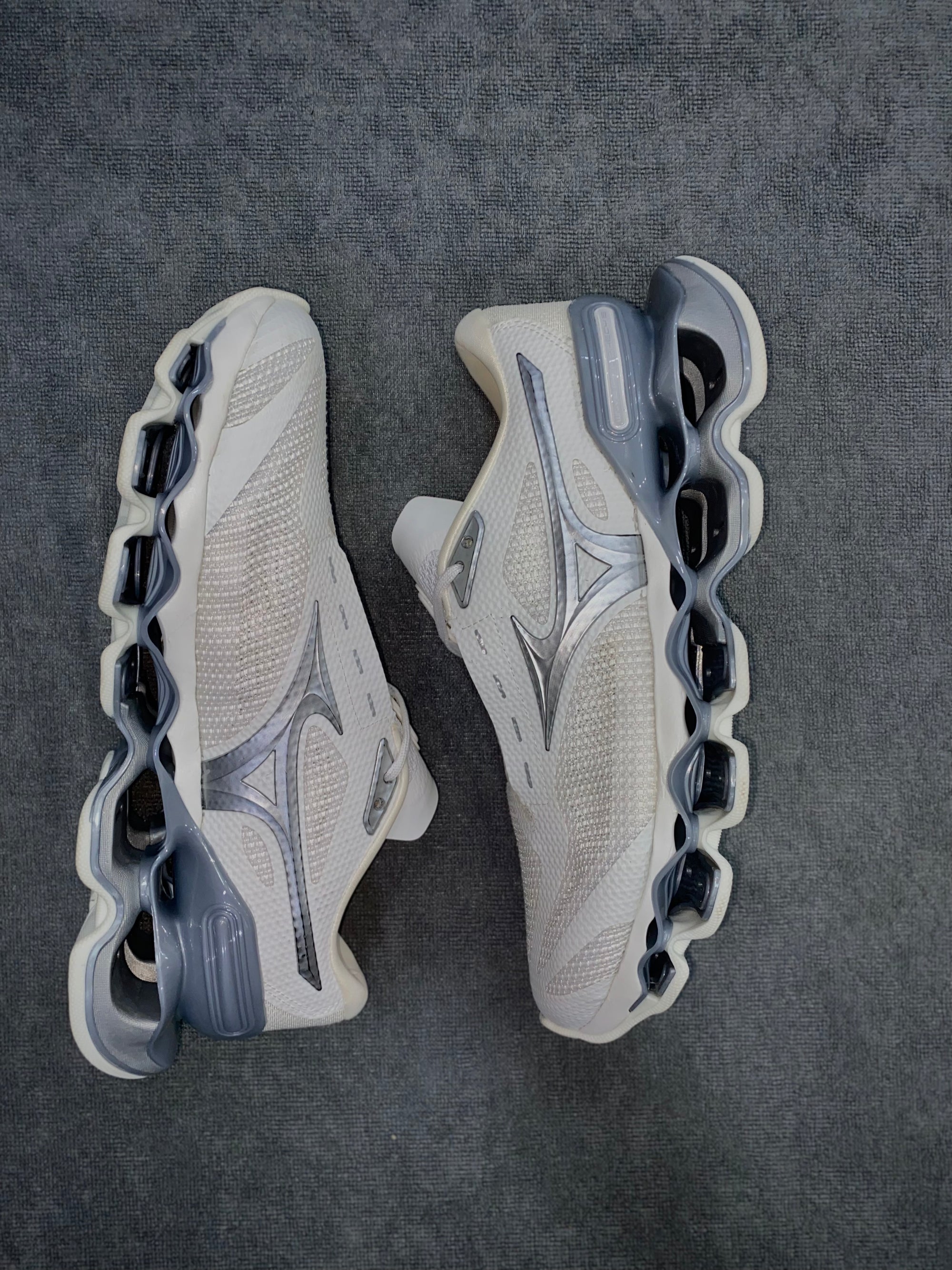 TÊNIS MIZUNO PROPHECY 15