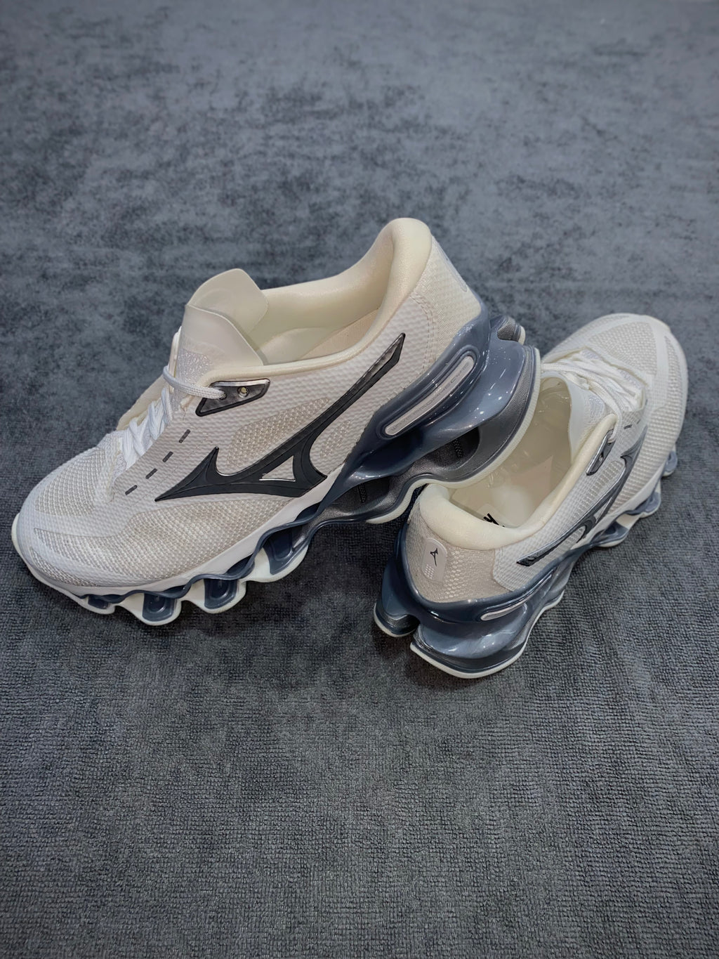 TÊNIS MIZUNO PROPHECY 15