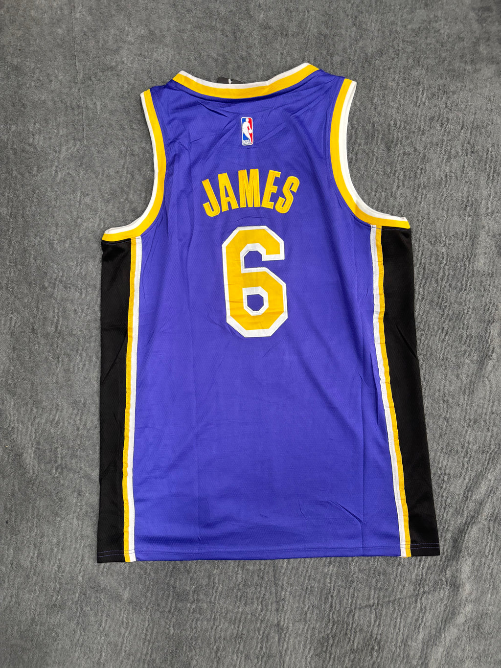REGATA BASQUETE JORDAN LAKERS - ROXO
