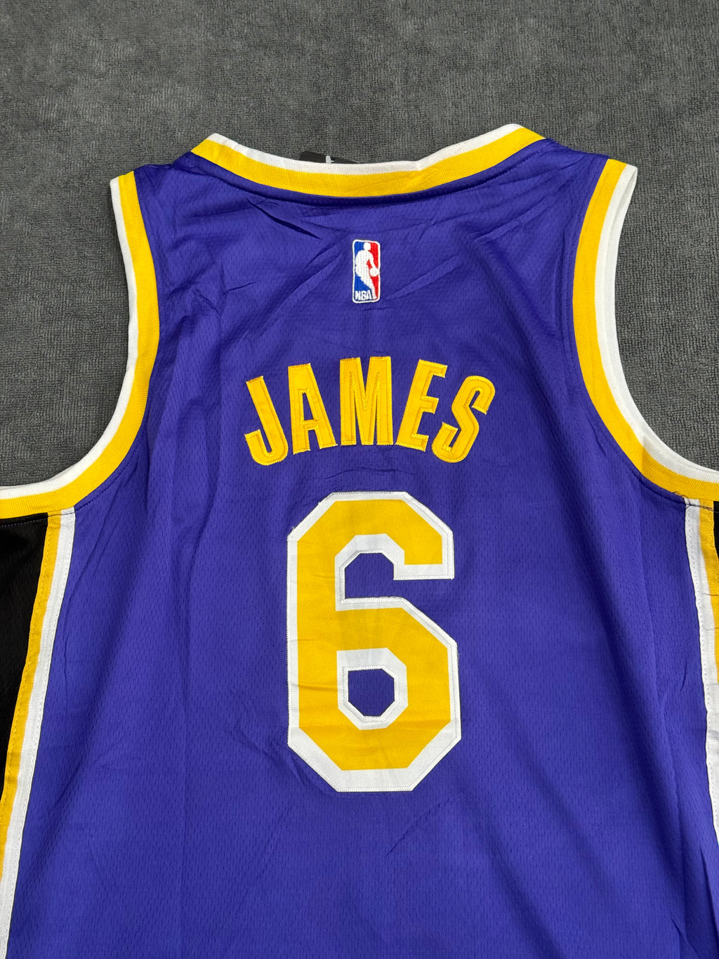 REGATA BASQUETE JORDAN LAKERS - ROXO