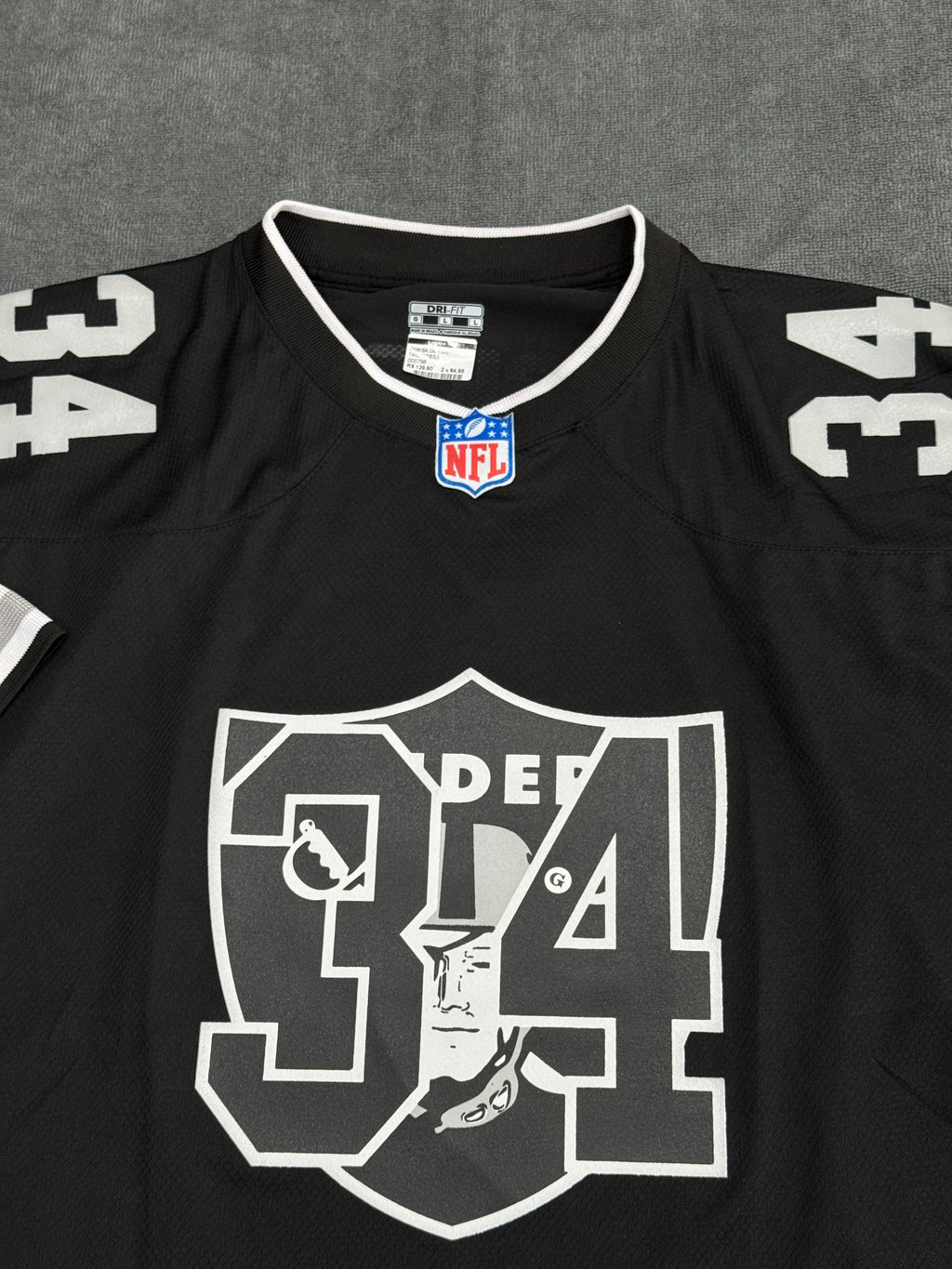 CAMISETA FUTEBOL AMERICANO RAIDERS 34 - PRETA
