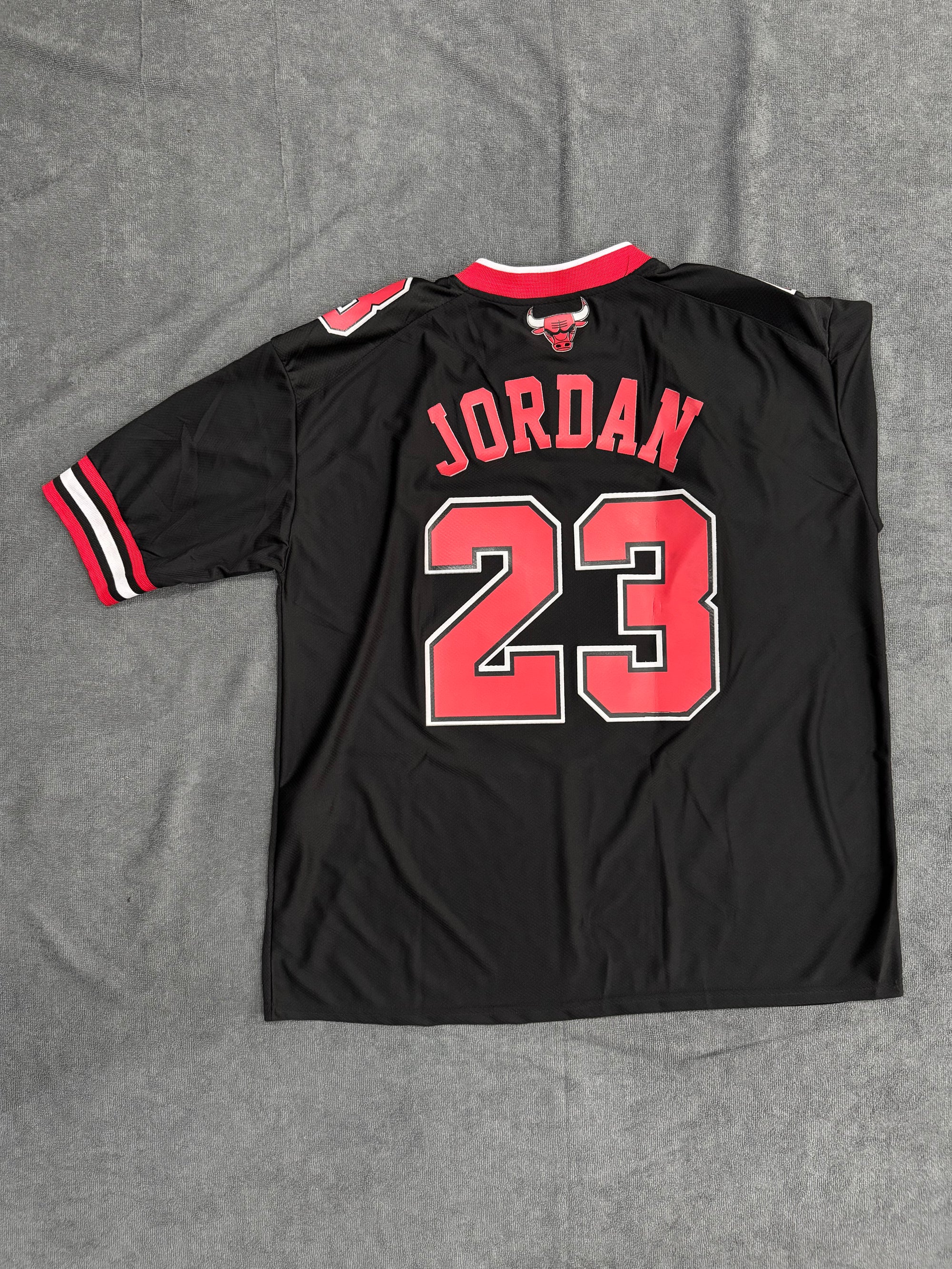 CAMISETA FUTEBOL AMERICANO CHICAGO BULLS - PRETA
