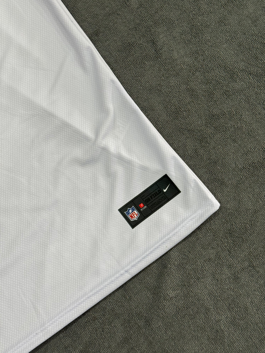 CAMISETA FUTEBOL AMERICANO RAIDERS - BRANCA