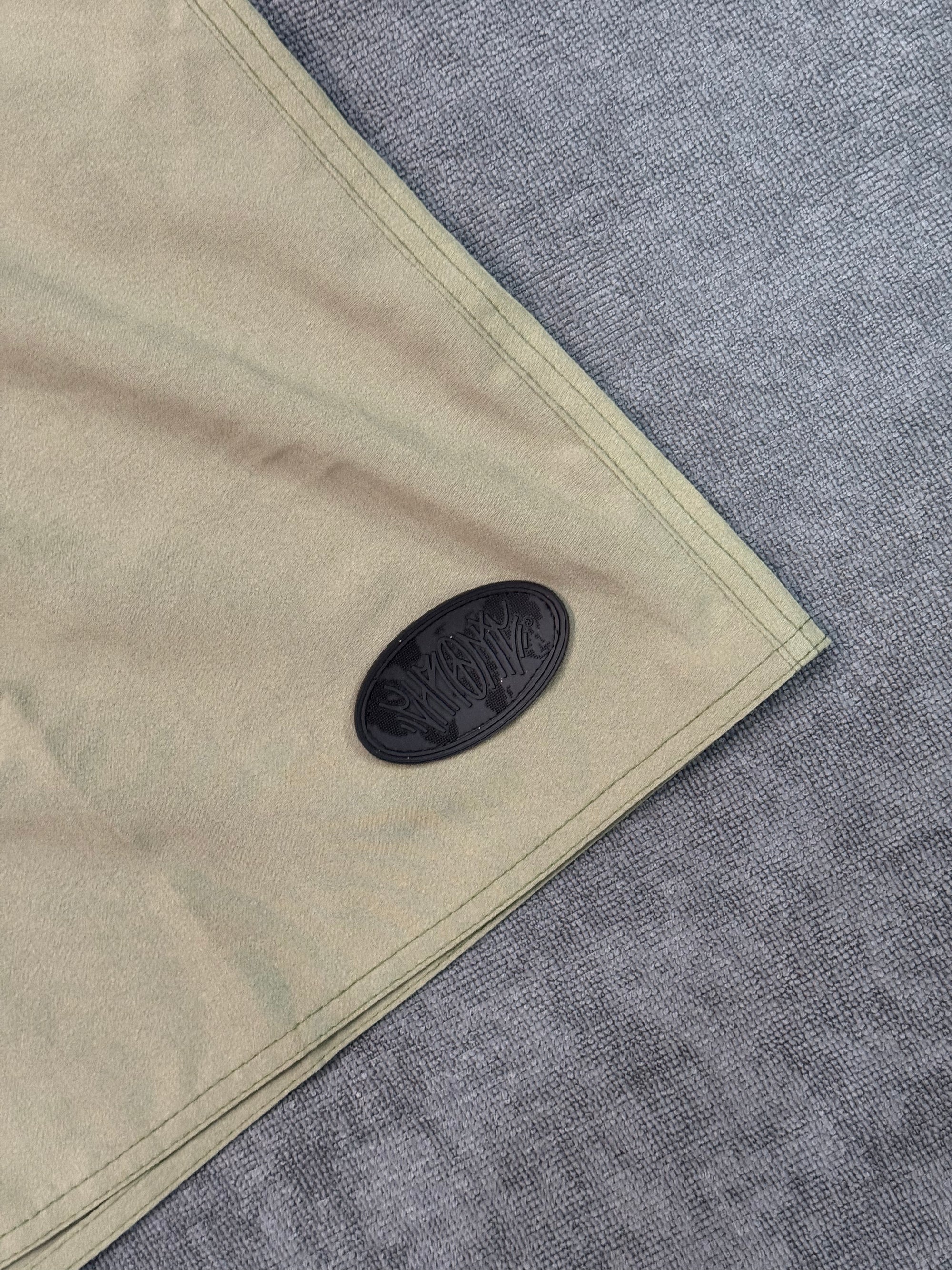 SHORT CHRONIC - BEGE