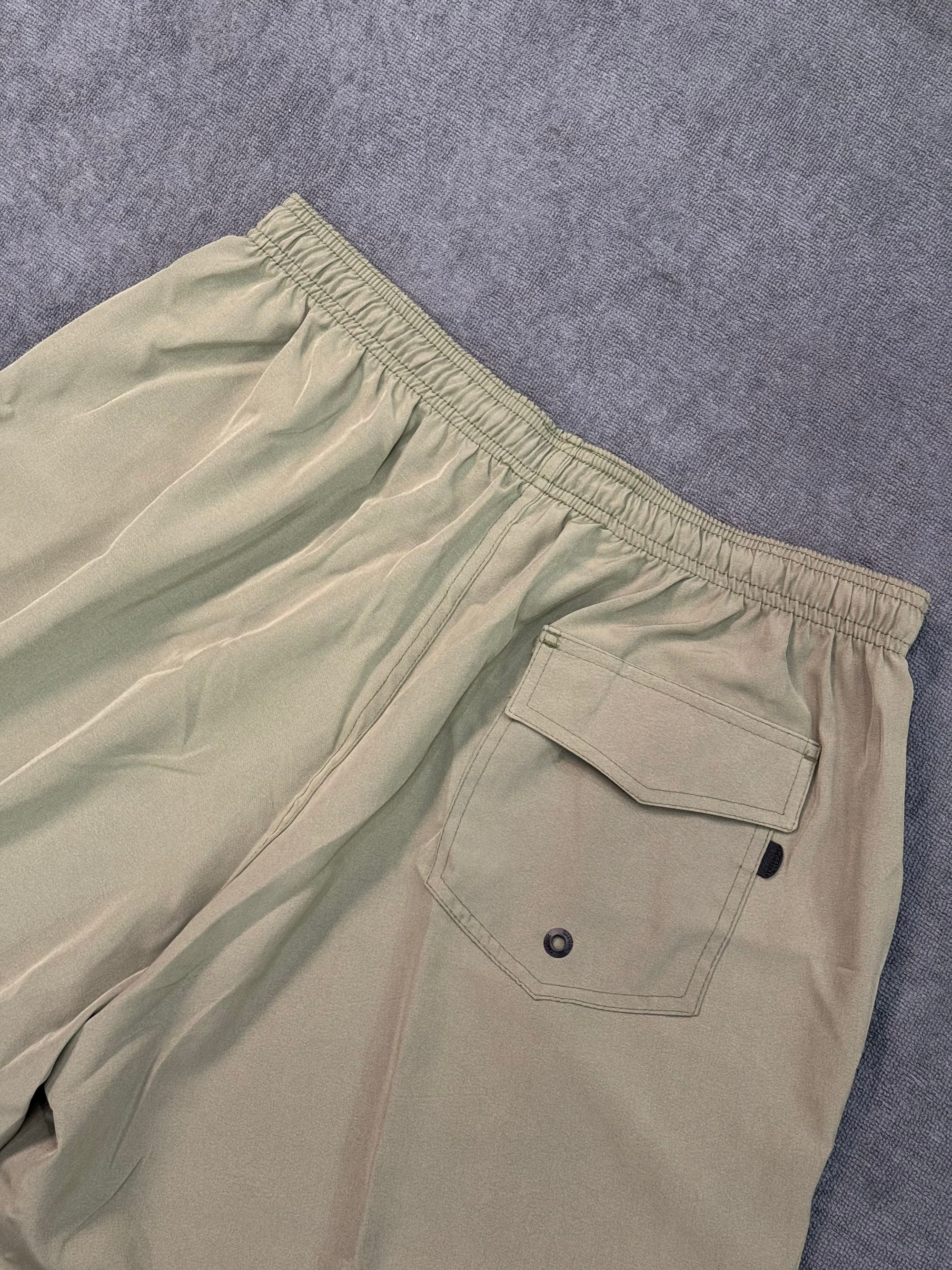 SHORT CHRONIC - BEGE