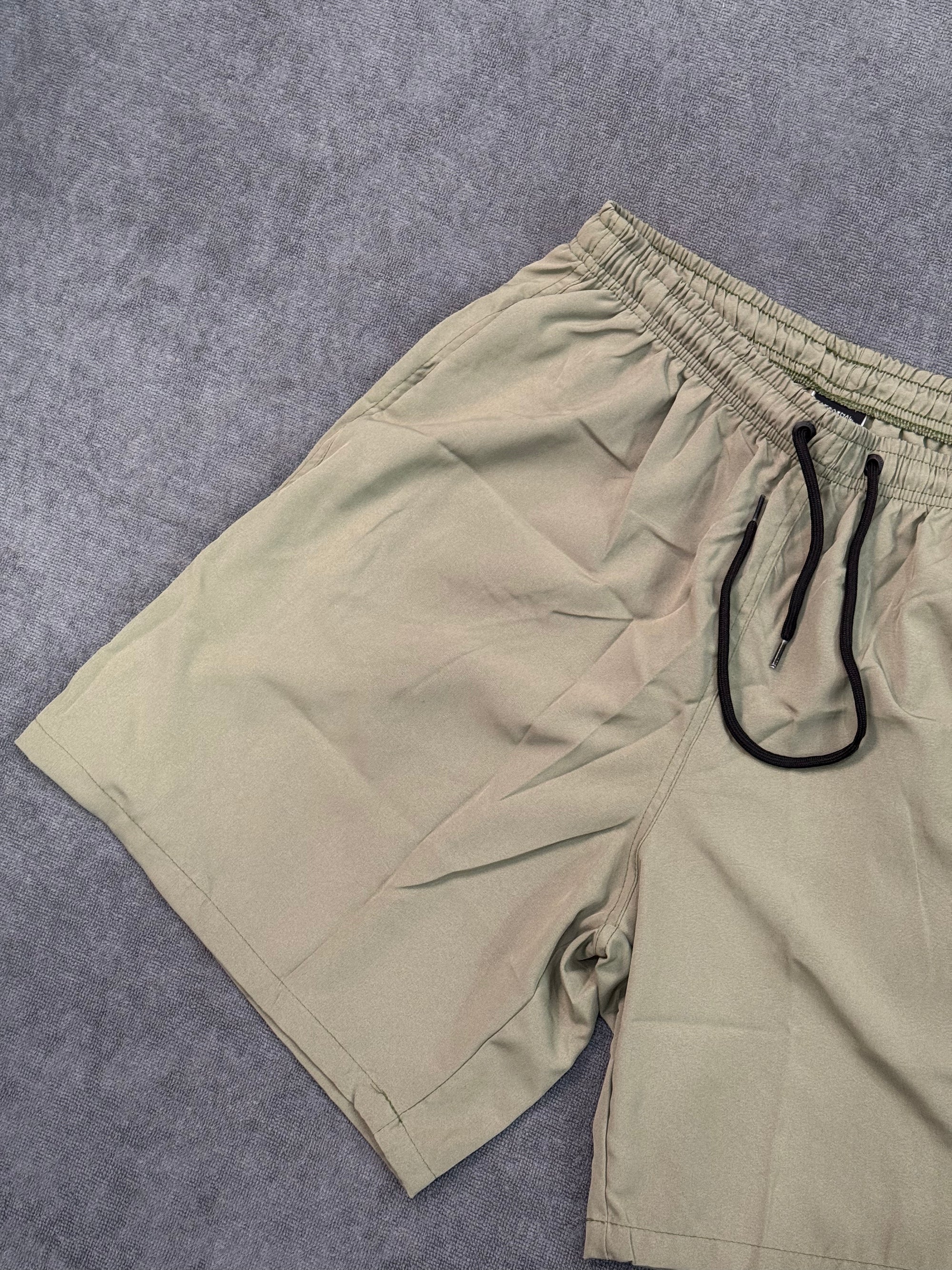 SHORT CHRONIC WORLD - BEGE