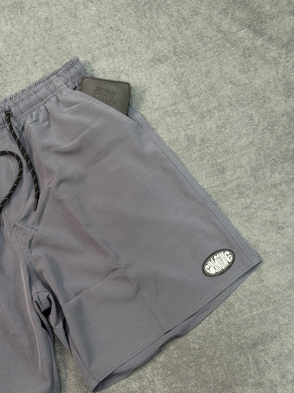 SHORT CHRONIC CHORA AGORA RI DEPOIS - CINZA