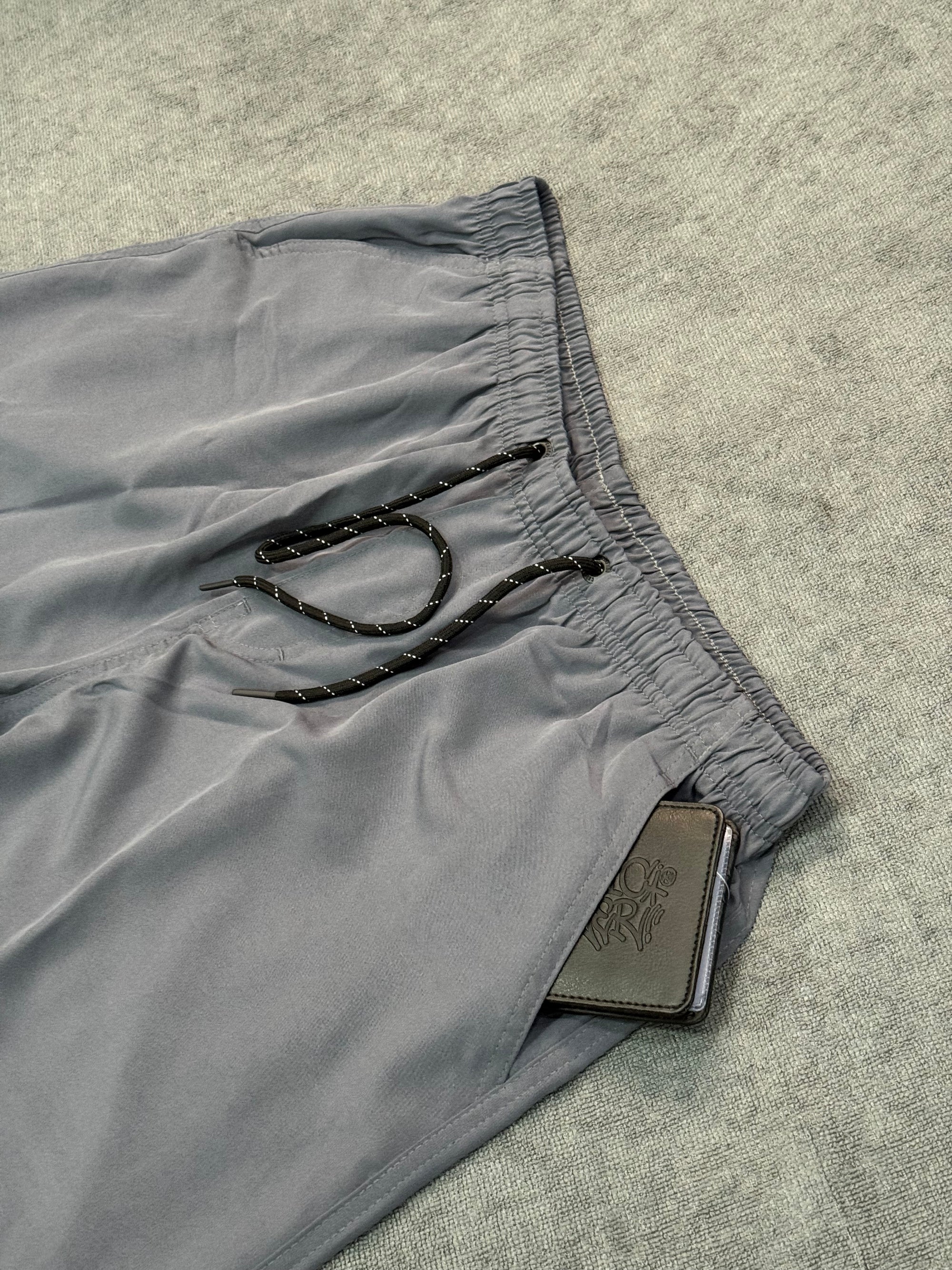 SHORT CHRONIC CHORA AGORA RI DEPOIS - CINZA