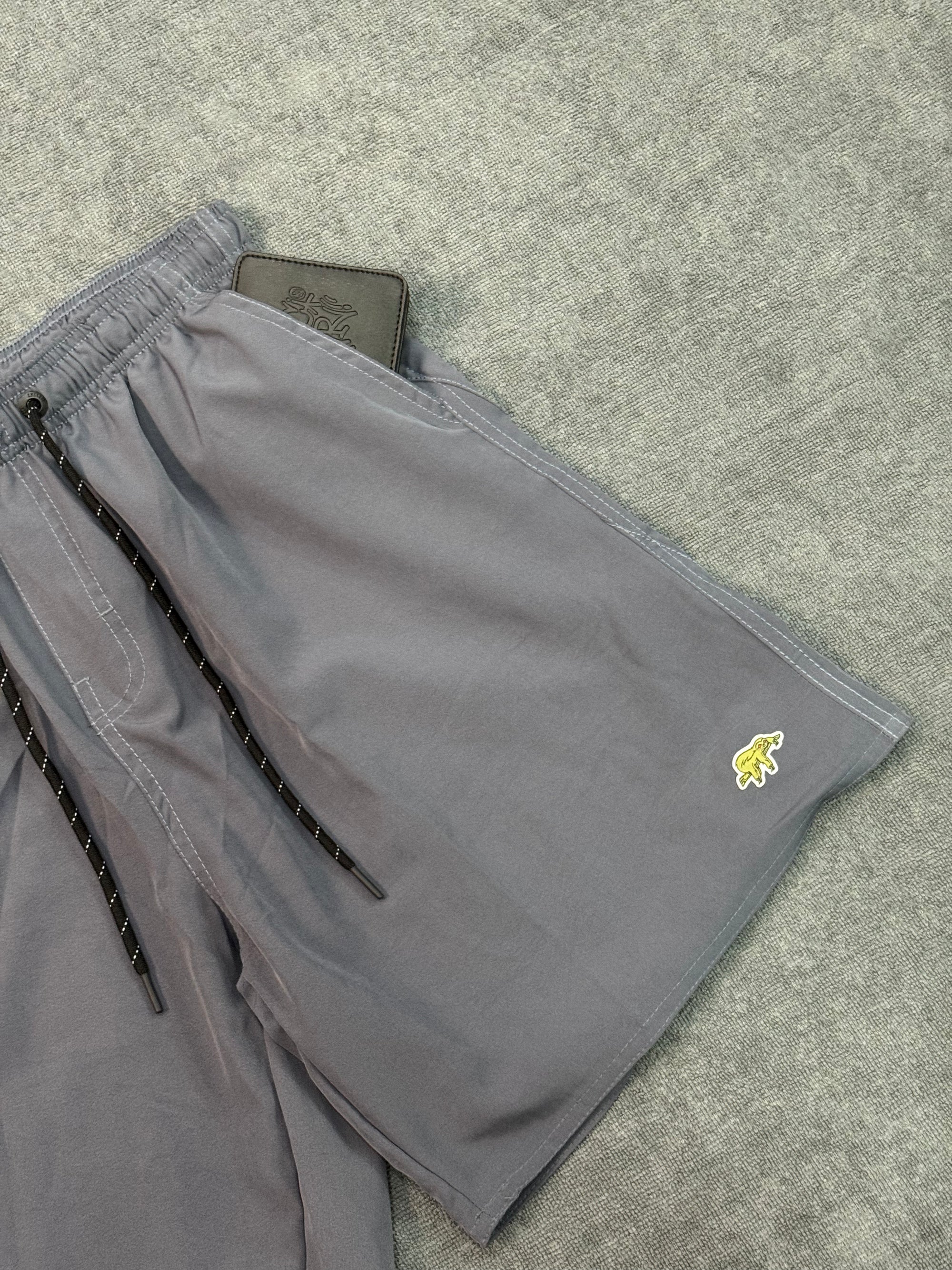 SHORT CHRONIC - CINZA