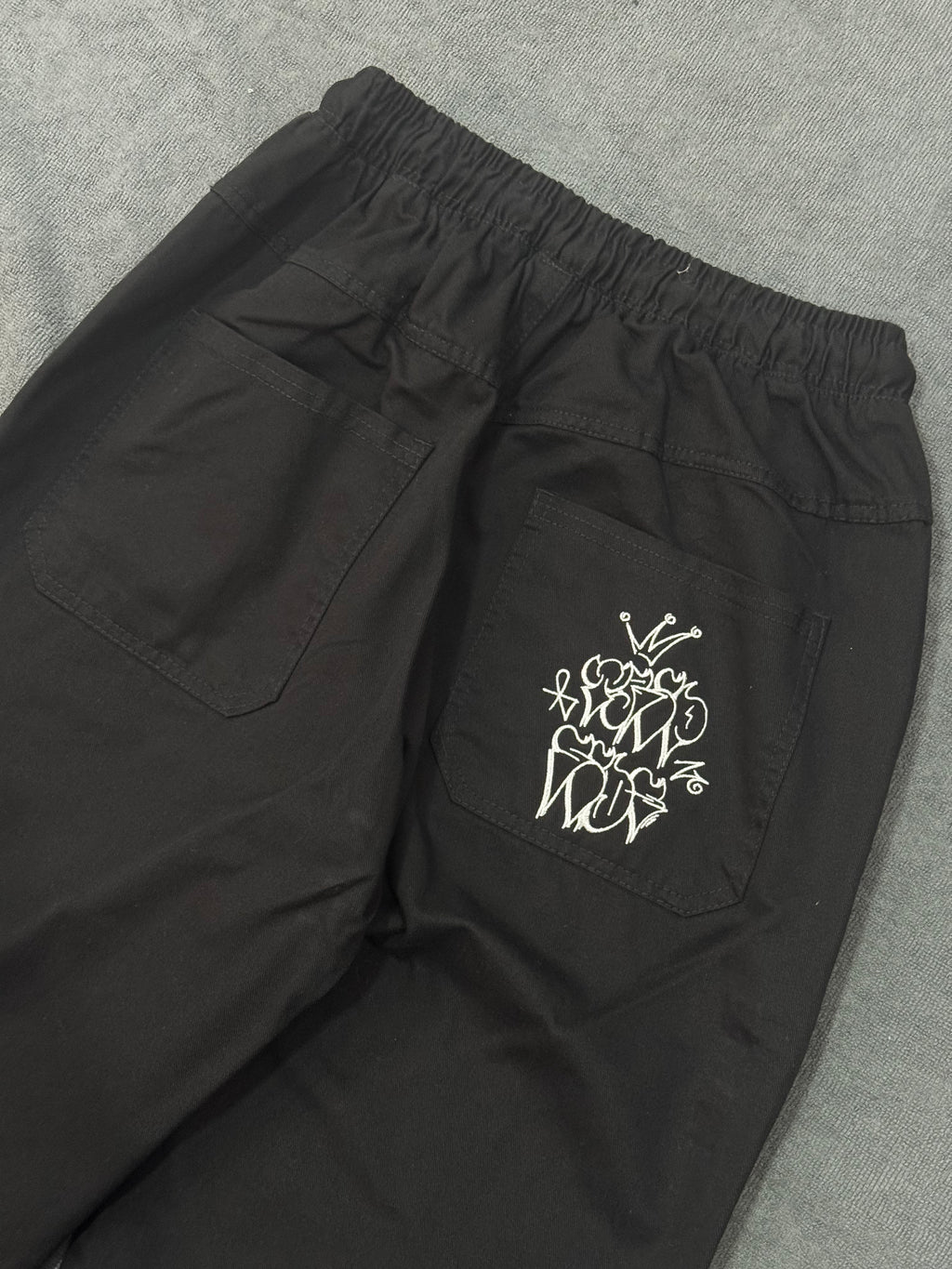 CALÇA TRIP SIDE CARGO - PRETA