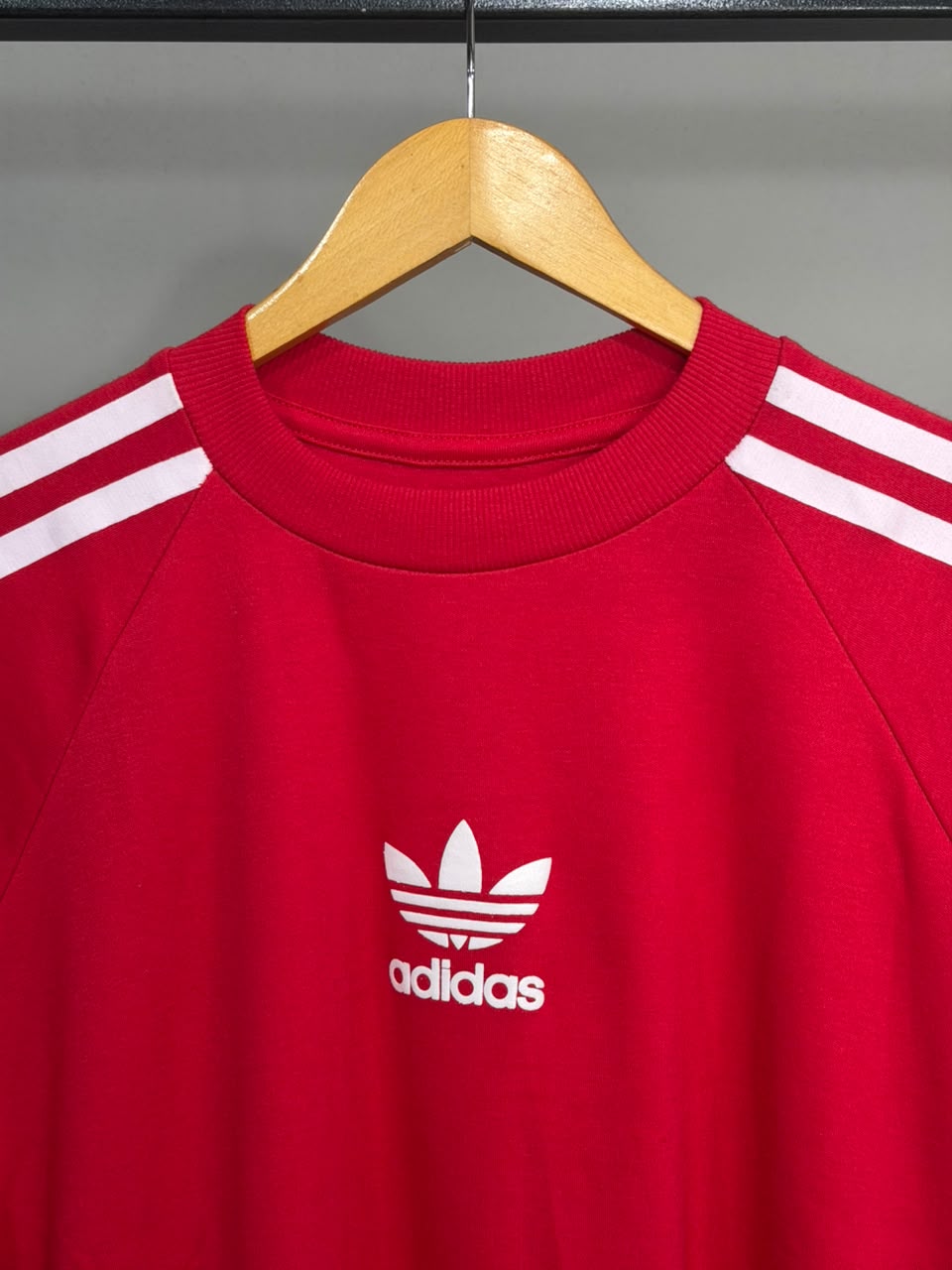 CAMISETA OVERSIZED ADD LOGO - VERMELHA