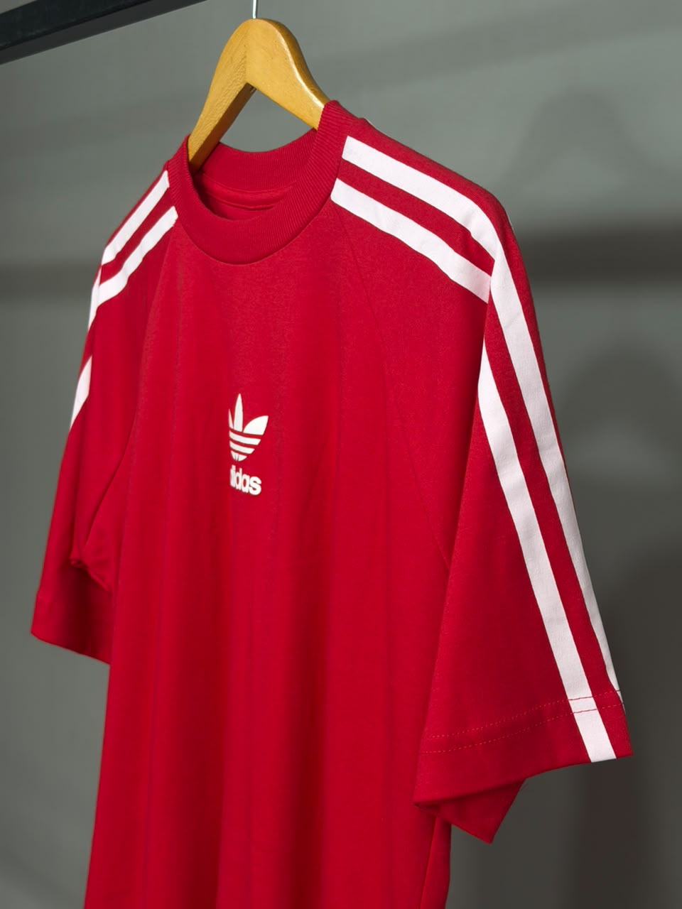 CAMISETA OVERSIZED ADD LOGO - VERMELHA