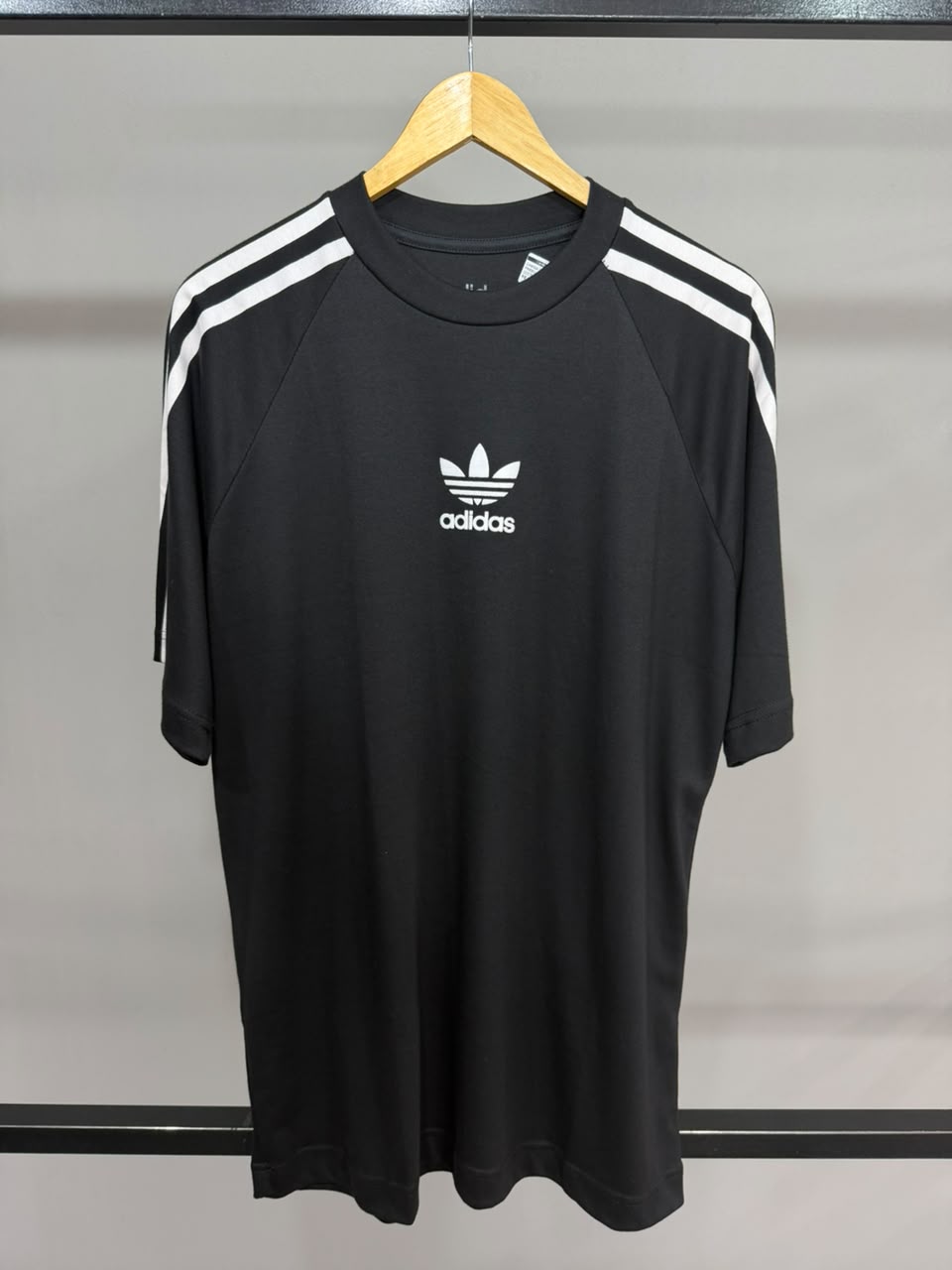 CAMISETA OVERSIZED ADD LOGO - PRETA