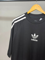 CAMISETA OVERSIZED ADD LOGO - PRETA